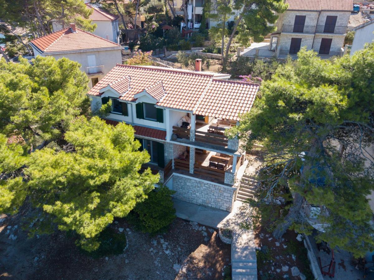 Apartments By The Sea Stomorska, Solta - 5190 Экстерьер фото